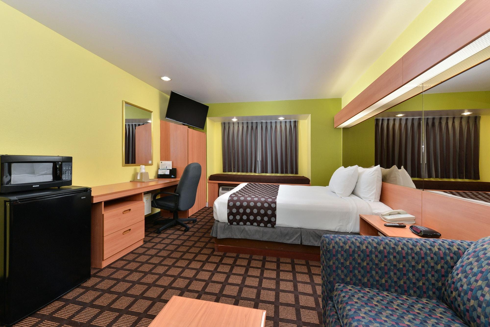 Microtel Inn & Suites By Wyndham Ft. Worth North/At Fossil Fort Worth Luaran gambar